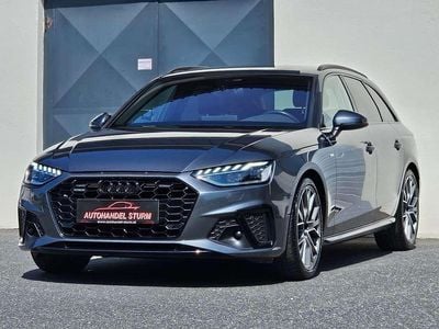 Grau Gebraucht 2020 Audi A4 S-Line Kombi | € 35.999 (Teuer)