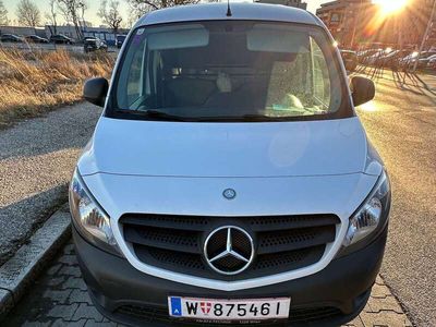 Mercedes Citan 109