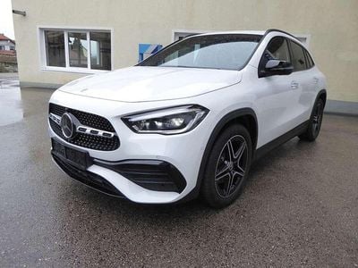 Weiß Gebraucht 2023 Mercedes GLA200 AMG line SUV | € 46.990 (Etwas zu teuer)