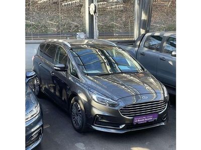 Grau Gebraucht 2022 Ford S-MAX Titanium Van / Kleinbus | € 25.990 (Fairer Preis)