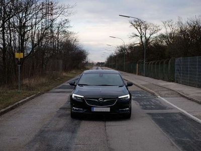 gebraucht Opel Insignia Grand Sport 15 Turbo Dir. Inj. Innovation St./St.