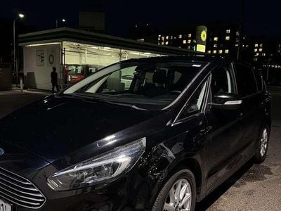Gebraucht 2017 Ford S-MAX Titanium Van / Kleinbus | € 21.000 (Etwas zu teuer)