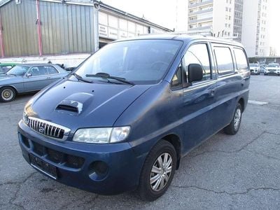 Blau Gebraucht 2005 Hyundai H-1 Van | € 1.900