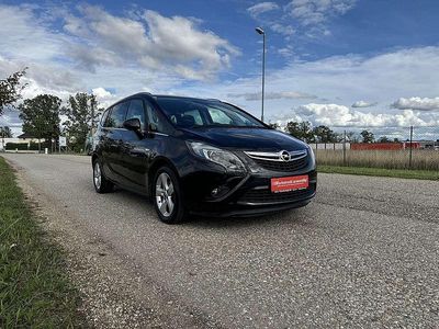 Schwarz Gebraucht 2012 Opel Zafira Tourer Active Van / Kleinbus | € 7.790 (Teuer)
