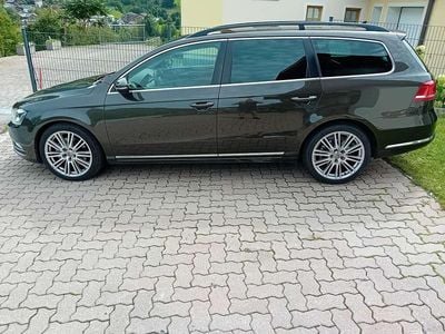 Braun Gebraucht 2014 VW Passat Comfortline Kombi | € 12.000 (Etwas zu teuer)