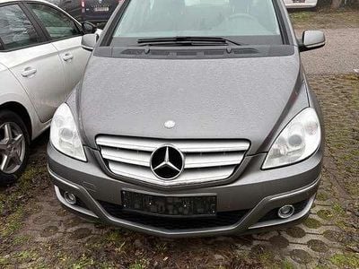 gebraucht Mercedes 180 B CDI A-Edition Aut.