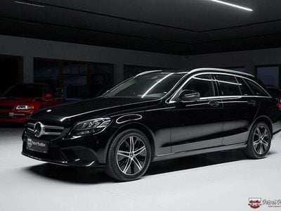Schwarz Gebraucht 2020 Mercedes C220 Avantgarde Kombi | € 24.990 (Superpreis)