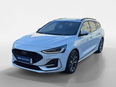 Weiß Gebraucht 2023 Ford Focus ST-Line Kombi | € 29.490 (Teuer)