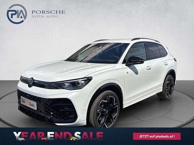 Weiss metallicperleffekt Gebraucht 2025 VW Tiguan R-line SUV | € 59.990