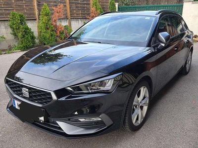 Schwarz Gebraucht 2024 Seat Leon FR Kombi | € 27.090 (Teuer)