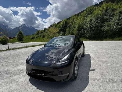 Gebraucht 2024 Tesla Model Y Long Range AWD SUV | € 38.550 (Fairer Preis)
