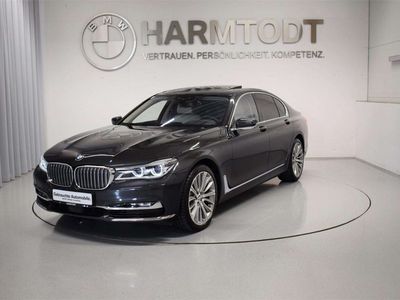 BMW 750