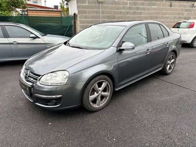 gebraucht VW Jetta BlueMotion Economy 1,9 TDI DPF