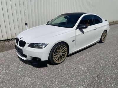 Weiß Gebraucht 2006 BMW 325 Performance Coupé | € 14.900 (Fairer Preis)