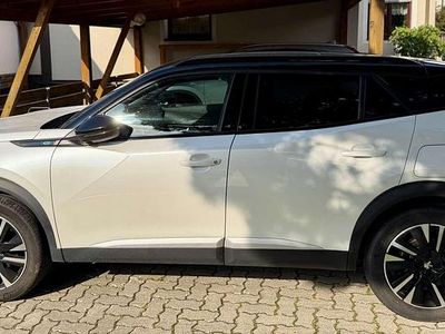 Weiß Gebraucht 2021 Peugeot e-2008 GT SUV | € 21.100 (Fairer Preis)