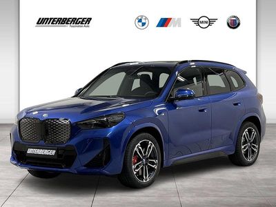 Grün Gebraucht 2025 BMW iX1 M Sport SUV | € 52.990 (Fairer Preis)