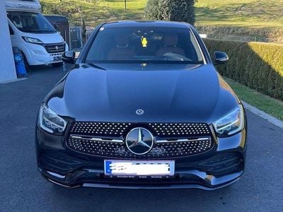 Grau Gebraucht 2021 Mercedes GLC300e Coupé | € 48.000 (Guter Preis)