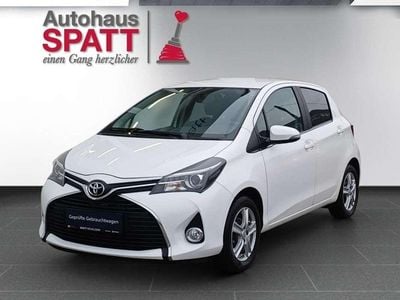 Gebraucht Toyota Yaris Active 99 PS (72 kW) 2014 Weiß Kleinwagen