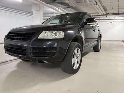 Schwarz Gebraucht 2004 VW Touareg R SUV | € 5.490 (Teuer)