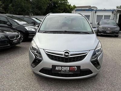 Silber Gebraucht 2016 Opel Zafira Edition Van / Kleinbus | € 8.990 (Fairer Preis)