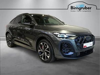 Mittelgrau metallicperleffekt Neu 2025 Audi SQ5 Sportback Ambiente SUV | € 113.190 (Teuer)
