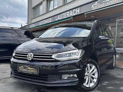 Schwarz Gebraucht 2017 VW Touran Comfortline Van / Kleinbus | € 20.990 (Teuer)