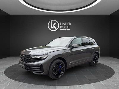 Mittelgrau metallic Neu 2025 VW Touareg R SUV | € 93.990 (Teuer)