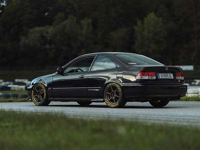 Gebraucht Honda Civic 197 PS (144 kW) 2000 Schwarz Coupé