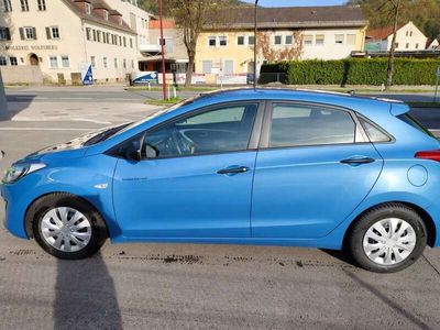 gebraucht Hyundai i30 14 CRDi Europe