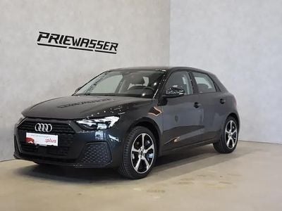 Hellgrau metallic Gebraucht 2025 Audi A1 Sportback Design Kleinwagen | € 24.980 (Fairer Preis)