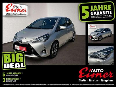 Silber Gebraucht 2018 Toyota Yaris Active Limousine | € 13.990 (Teuer)