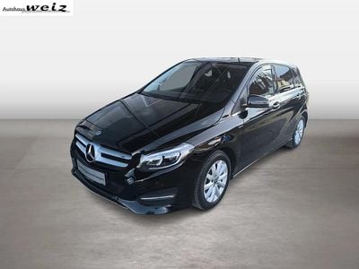 Gebraucht Mercedes A180 136 PS (100 kW) 2019 Dunkelgrau  metallic