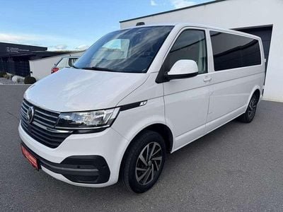 Gebraucht VW Caravelle 110 PS (80 kW) 2023 Weiß Van / Kleinbus