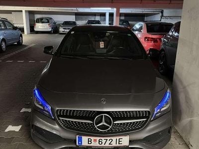 Mercedes CLA200