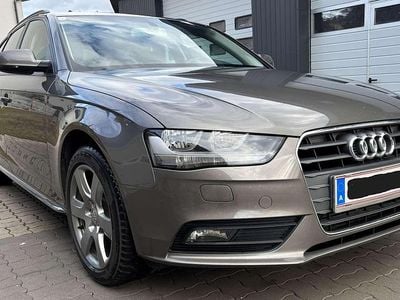Gebraucht Audi A4 150 PS (110 kW) 2014 Grau Kombi