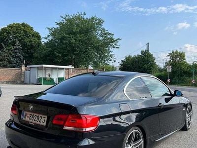 Gebraucht 2006 BMW 330 Coupé | € 9.500 (Fairer Preis)