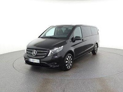 Gebraucht Mercedes Vito 163 PS (119 kW) 2024 Obsidianschwarz meta Van