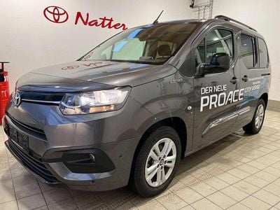 Grau Gebraucht 2024 Toyota Proace Verso City Kombi | € 39.900