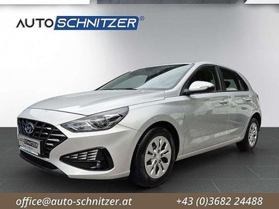 Gebraucht Hyundai i30 120 PS (88 kW) 2021 Silber Limousine