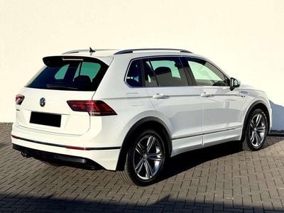 Weiß Gebraucht 2019 VW Tiguan R-line SUV | € 26.784 (Fairer Preis)