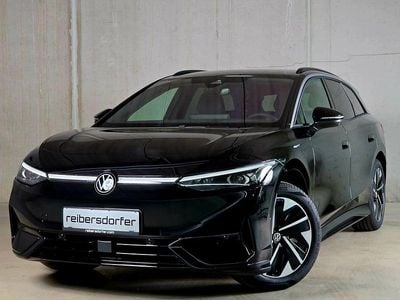 Schwarz metallic Neu 2025 VW ID.7 Pro Kombi | € 48.890 (Superpreis)