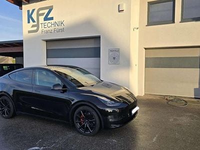 Schwarz Gebraucht 2023 Tesla Model Y Performance SUV | € 37.500 (Fairer Preis)