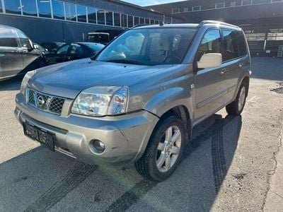 Grau Gebraucht 2006 Nissan X-Trail SUV | € 2.999