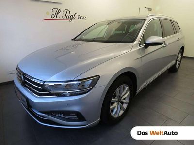 Silber Gebraucht 2023 VW Passat Business Kombi | € 24.900 (Fairer Preis)