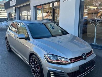 Gebraucht VW Golf VII GTI 245 PS (180 kW) 2019 Silber  metallic