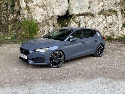 Gebraucht Cupra Leon VZ 300 PS (220 kW) 2022 Grau Kombi
