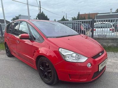 Gebraucht Ford S-MAX Titanium 170 PS (125 kW) 2010 Rot Van / Kleinbus