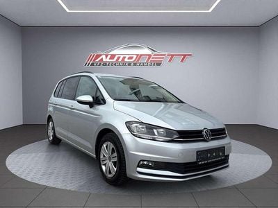 Gebraucht VW Touran Basis 150 PS (110 kW) 2021 Silber Van / Kleinbus