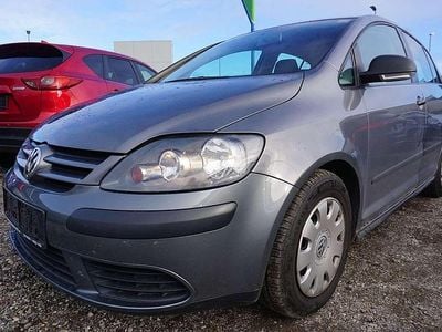 Grau Gebraucht 2008 VW Golf VI Trendline Limousine | € 1.990 (Superpreis)