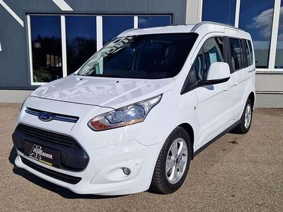 Gebraucht Ford Tourneo Titanium 101 PS (74 kW) 2015 Weiß Kombi
